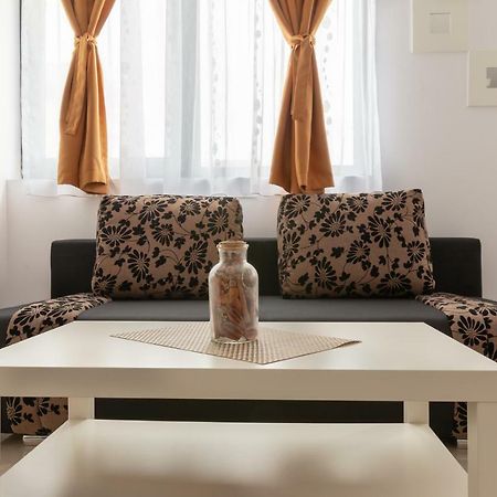 Studio Ambiance , Mamaia Navodari Luaran gambar