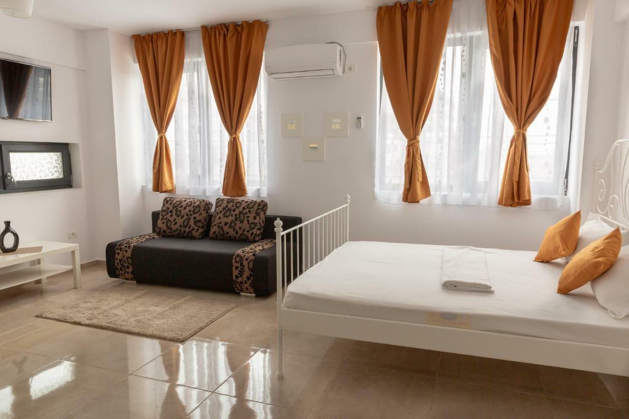Studio Ambiance , Mamaia Navodari Luaran gambar